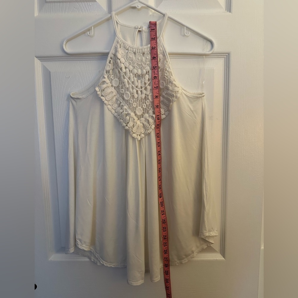 Elegant White Crochet Halter Blouse - Picture 13 of 16